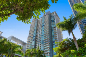 Brighton Shores, Surfers Paradise